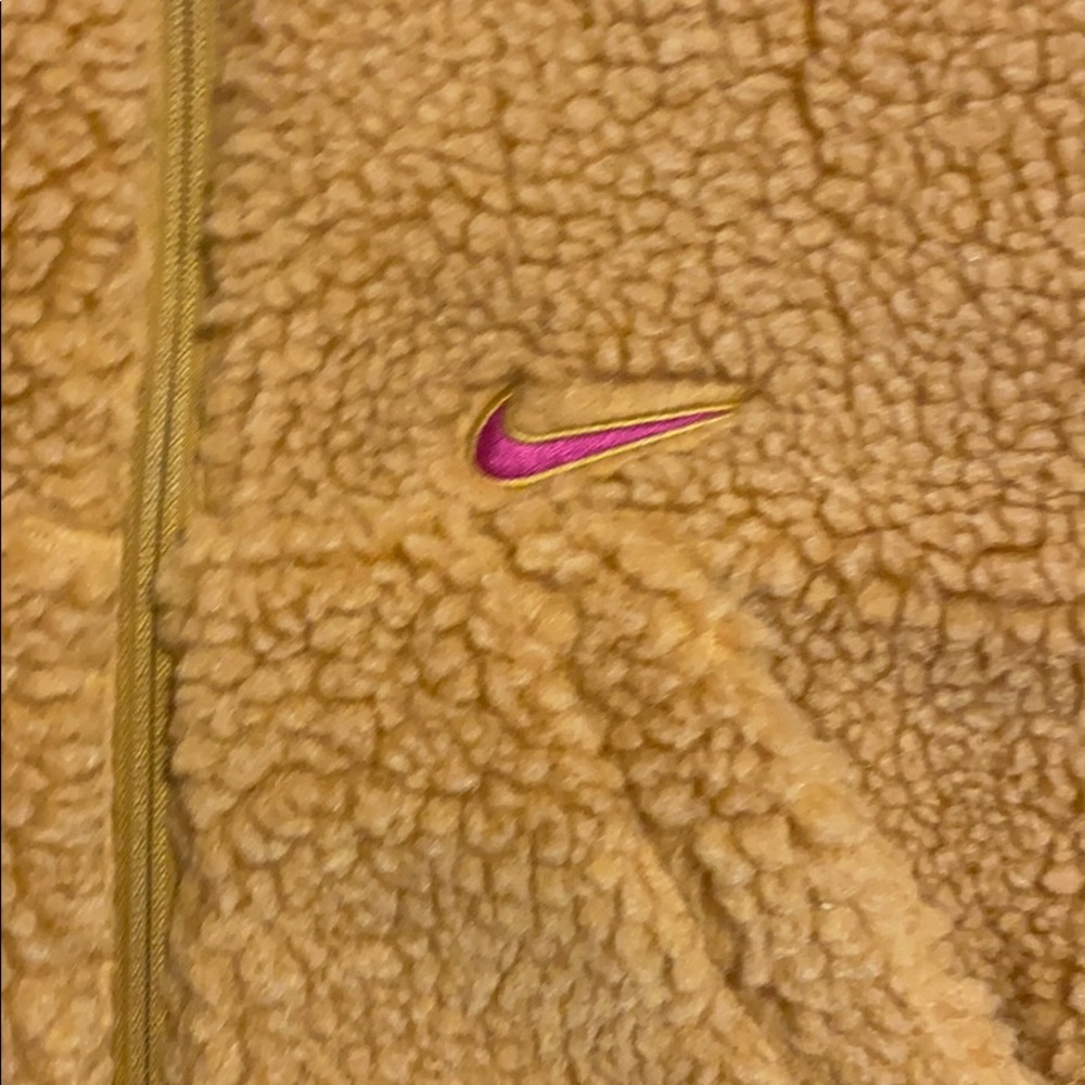 ⭐️HP NWT Nike Swoosh Oversized Teddy Sherpa Zip Up - Picture 10 of 16